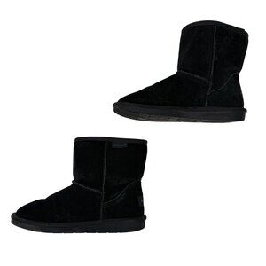 BLACK SUEDE MINNETONKA FAUX FUR LINED ANKLE BOOTS  - 7M